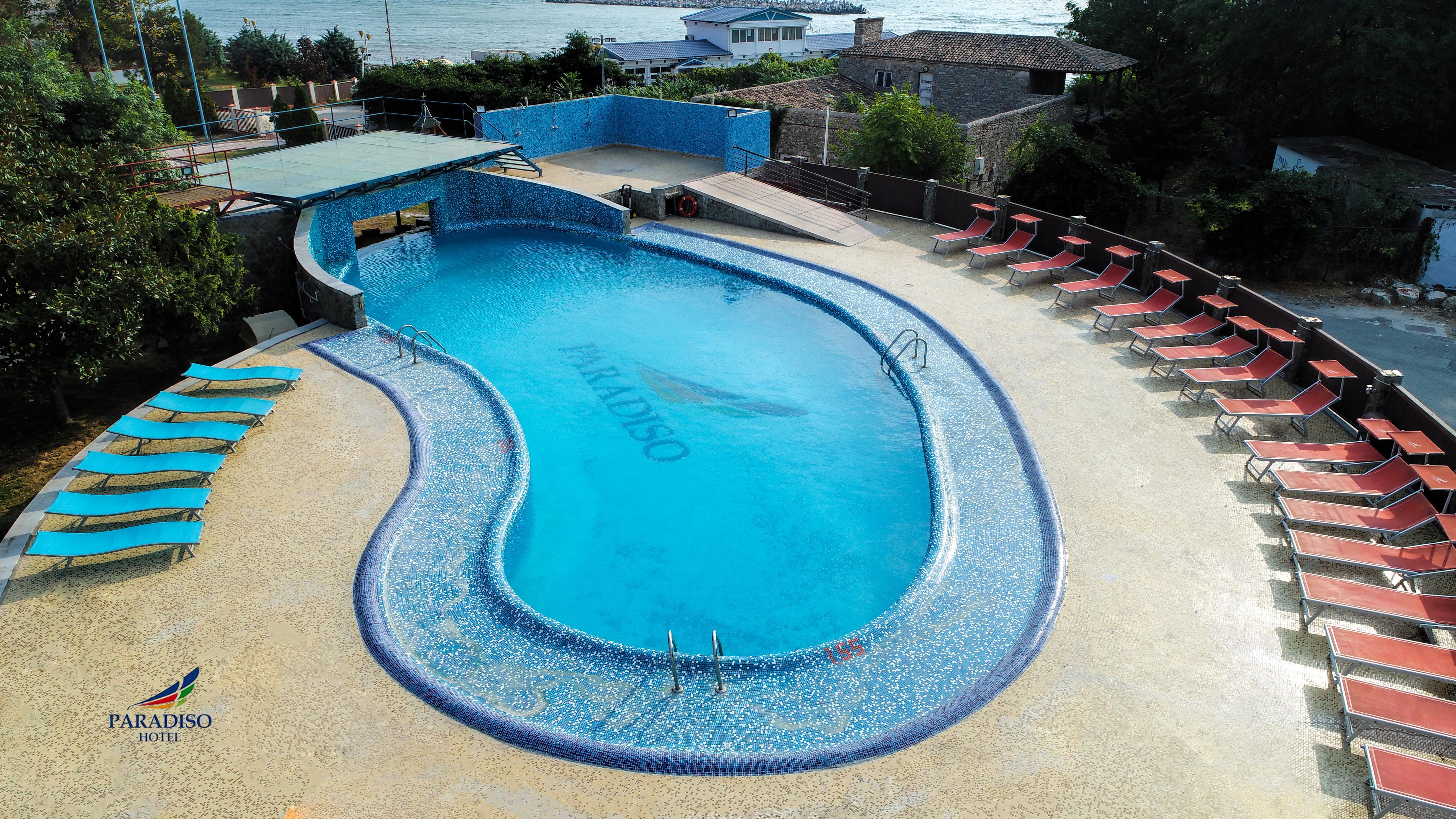 Paradiso 3*